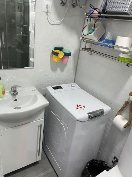 Acogedor Estudio D Junto A Metro Διαμέρισμα Μαδρίτη Εξωτερικό φωτογραφία